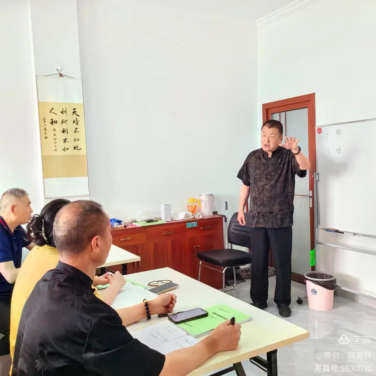 I2ZmZmZmZg_750_0_0_0_q80 (15).jpg